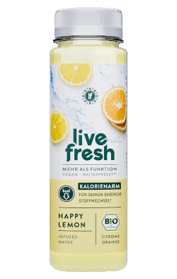 LiveFresh Säfte in einem animierten Gif, wie sie in den Bildausschnitt rein- und wieder raussliden