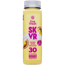 Gelbe Skyr-Getränkeflasche mit der Aufschrift Skyr 30g Protein.